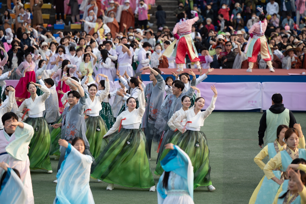 DH2_2122.jpg