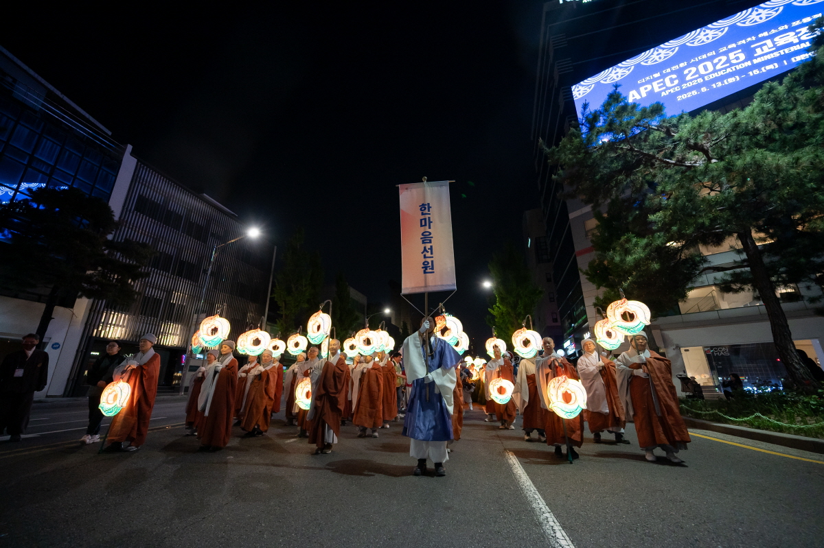 DH2_2845.jpg